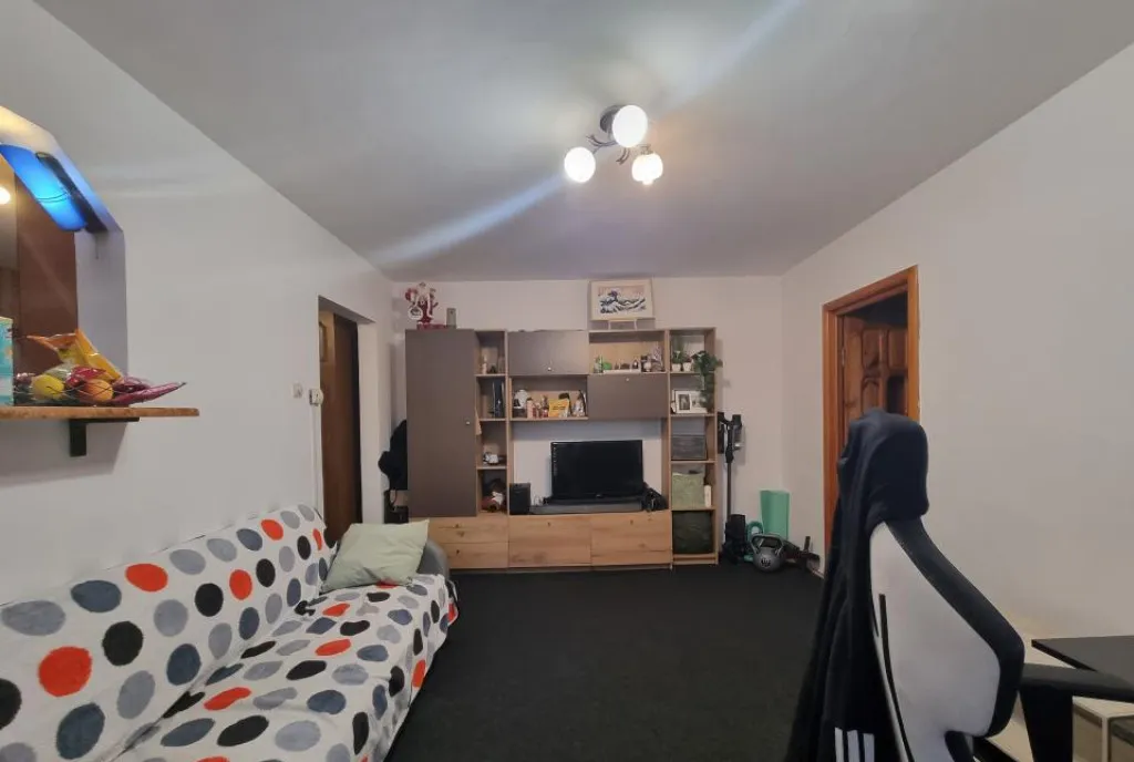 Centru sif moldova Primarie Apartament 2 camere la etaju