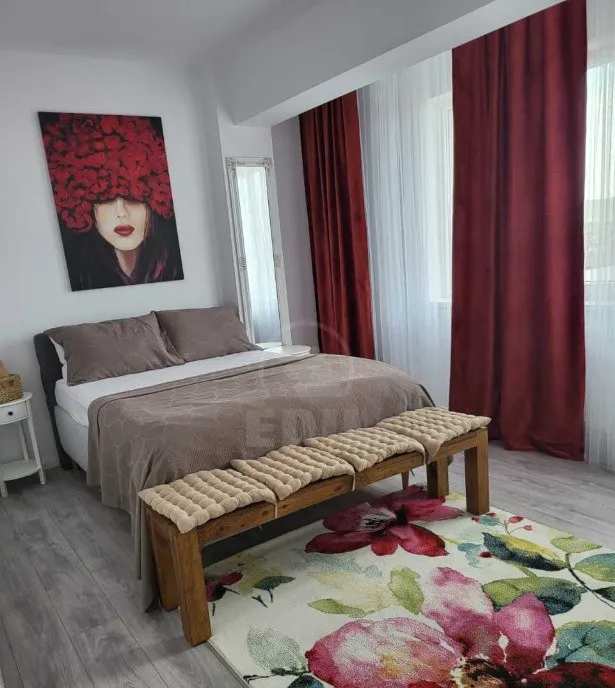 Apartament 3 camere Teilor
