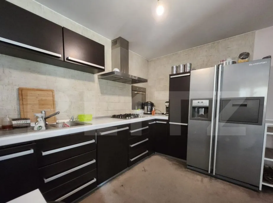 Casa superba cu 13 camere in Sangeorgiu de Mures