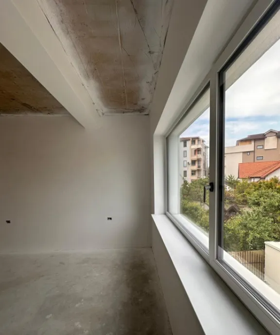 Casa in zona Compozitori