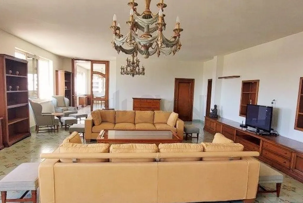 Penthouse Herastrau 350 mp utili 350 mp terasa