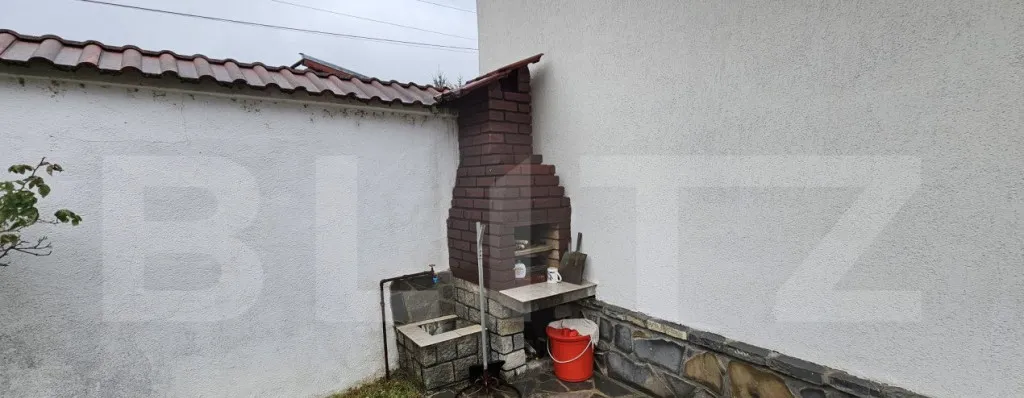 Casa in Pietrosita 160 mp si 400 mp teren in zona de deal