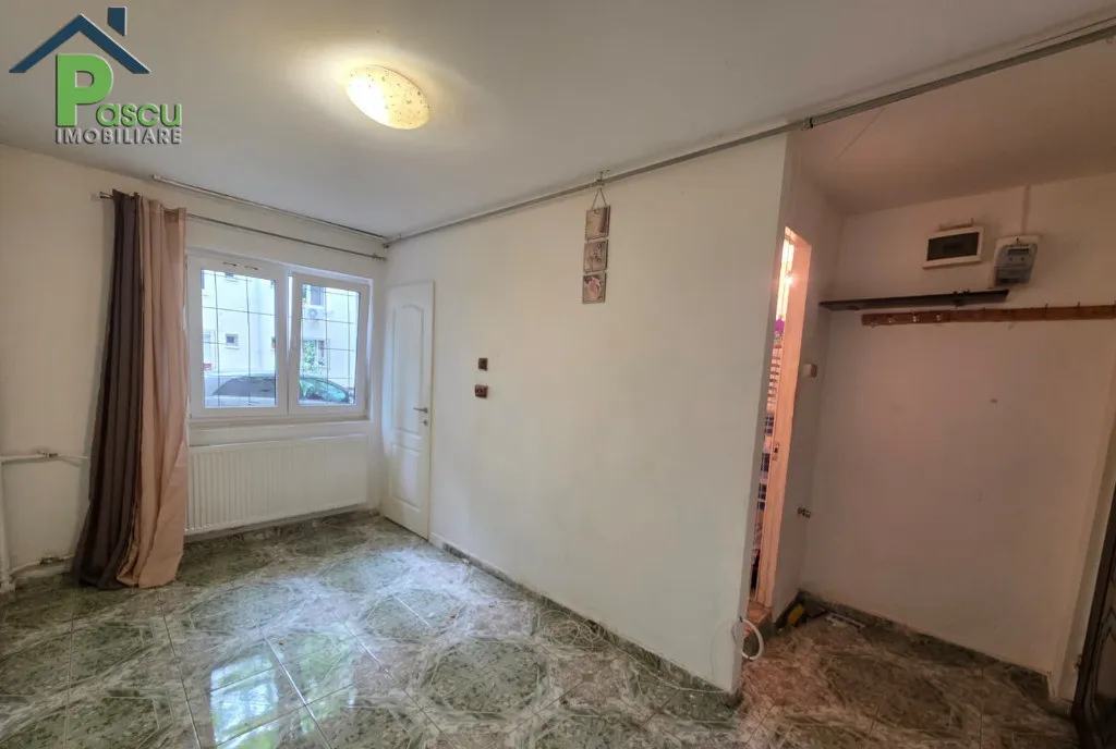 Brancoveanu str Giovanni Boccaccio apropiere metrou 16 mpu parter