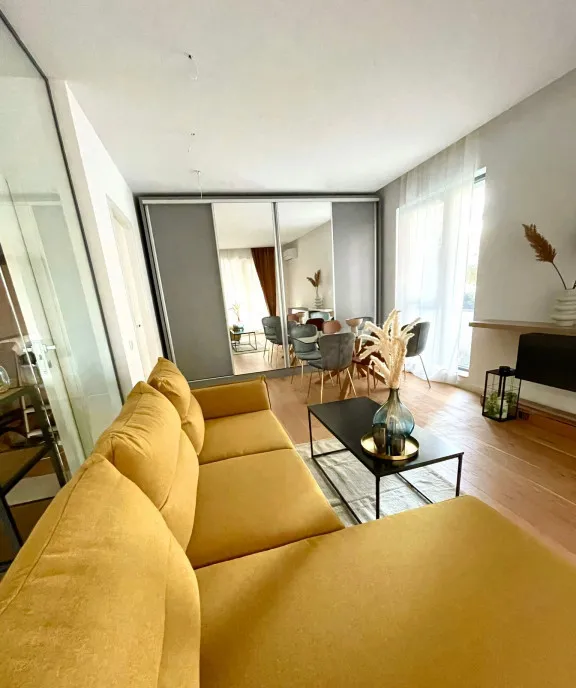 Apartament de inchriat 2 camere gradina parcare Nusco City