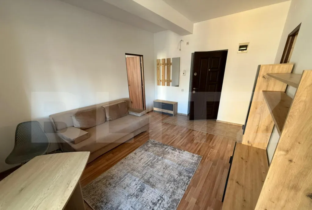 Apartament 2 camere semidecomandat - zona Iulius Mall /