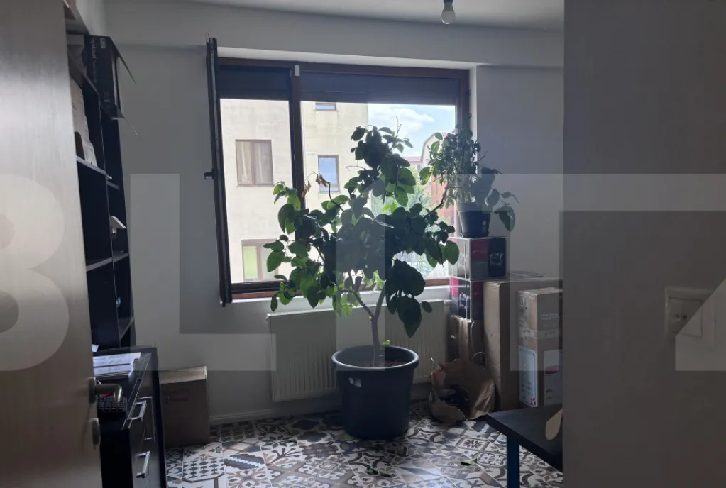 Apartament cu 2 camere semidecomandat 62 mp utili zona Ar