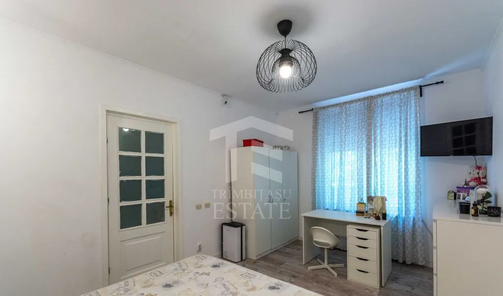 Eminescu Toamnei Casa 2 camere