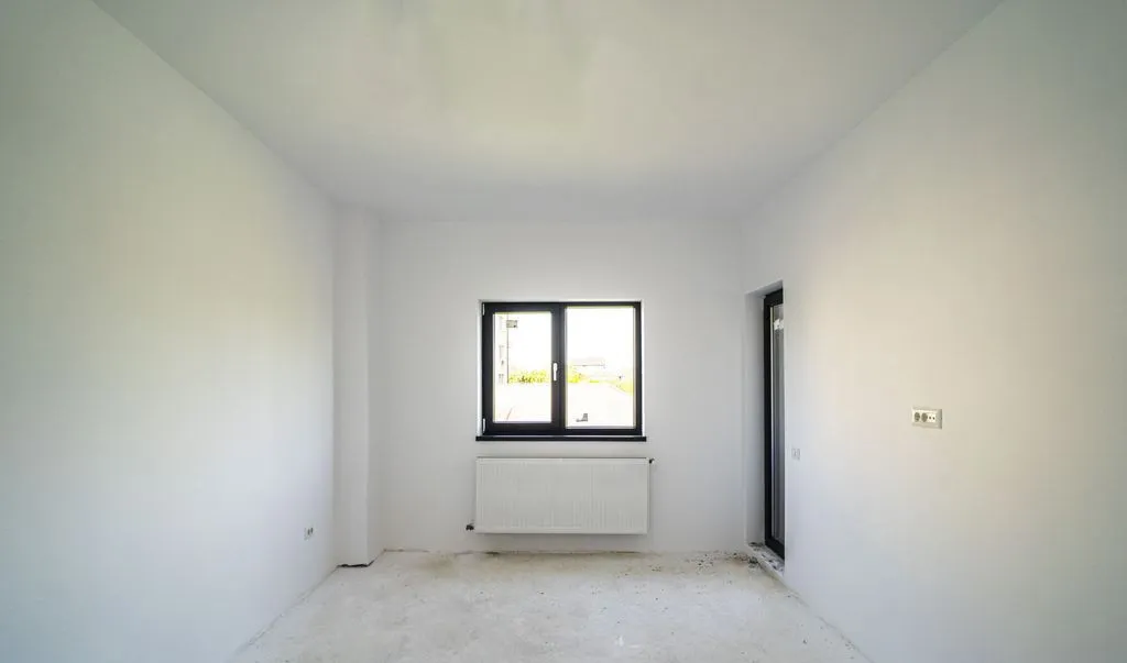 Apartament 2 camere 57 mp decomandat etaj 1/4 militar