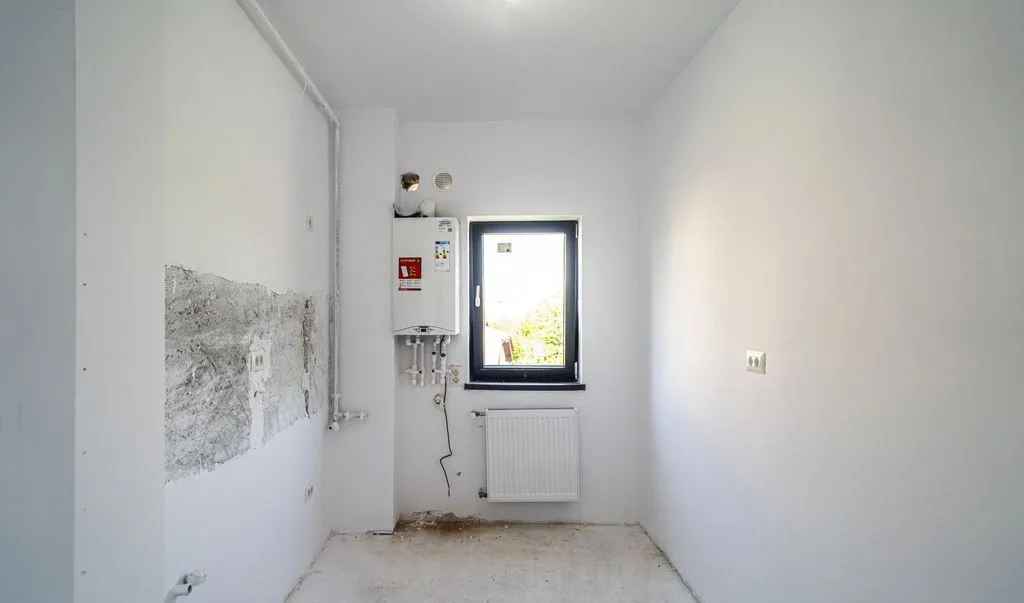 Apartament 2 camere 57 mp decomandat etaj 1/4 militar