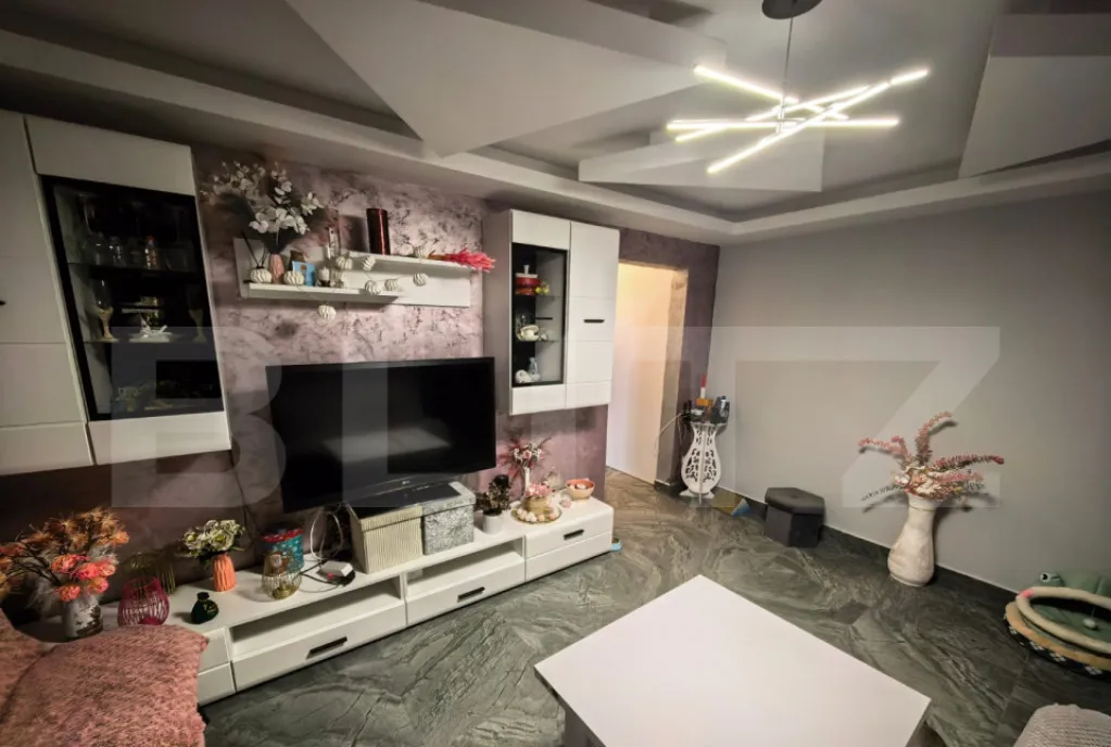 Apartament 3 camere mobilat utilat - Dacia