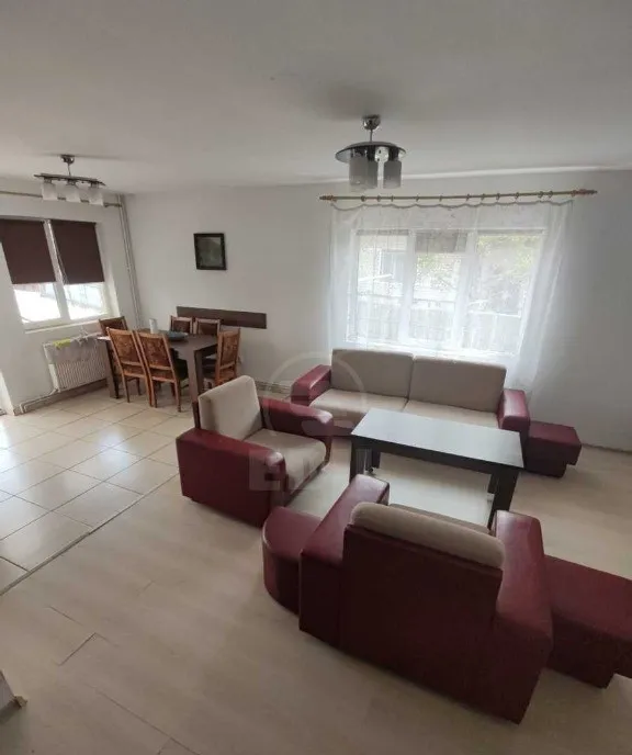 Casa tip Triplex zona Cuza Voda