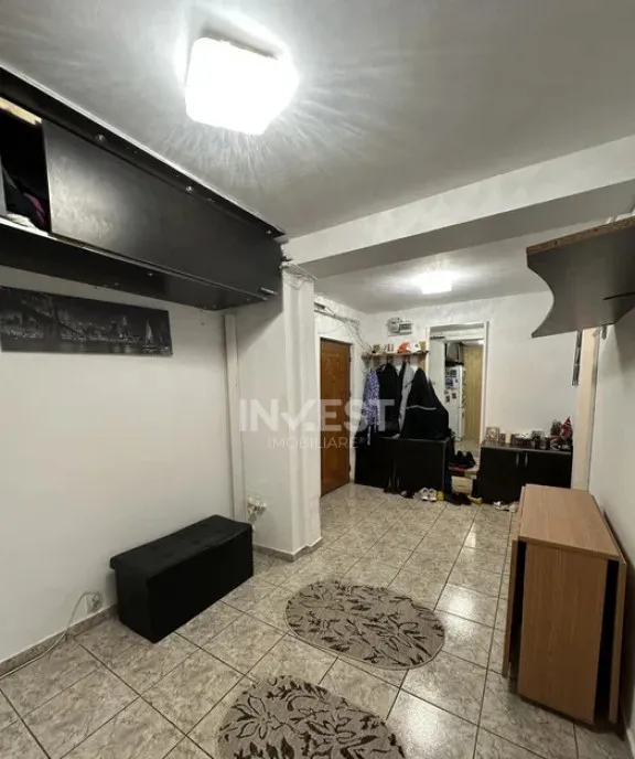 Apartament 3 camere decomandat zona Canta Profi Iasi
