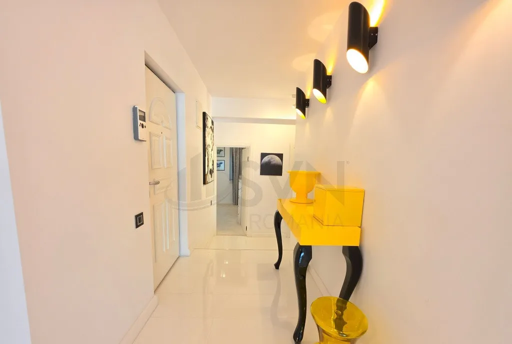 Apartament l 4 Camere l Primaverii