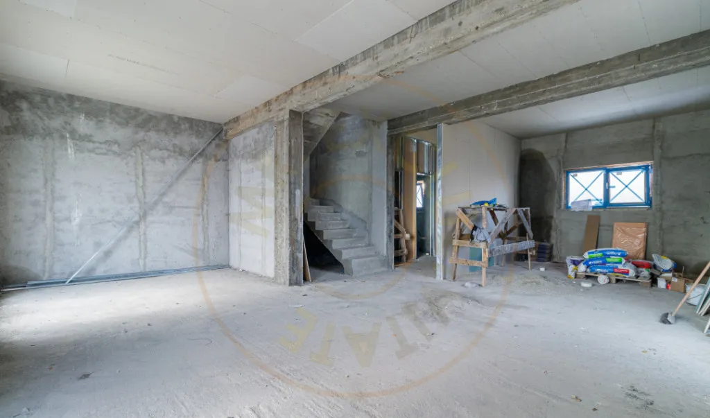 Casa Corbeanca curte generoasa terasa si loc de parcare