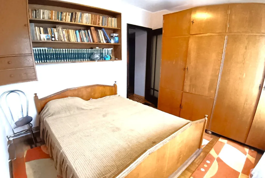 Apartament cu 2 Camere Decomandat in Burdujeni