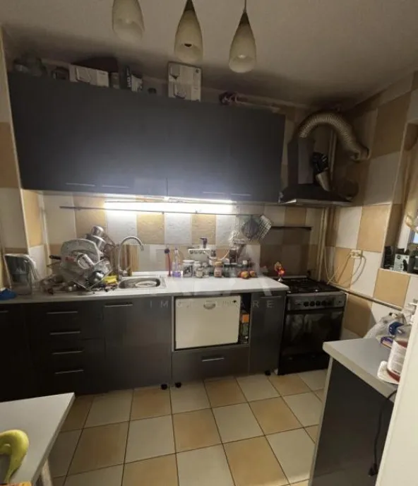 3 camere 4/10 65 mp Drumul Taberei Valea Argesului