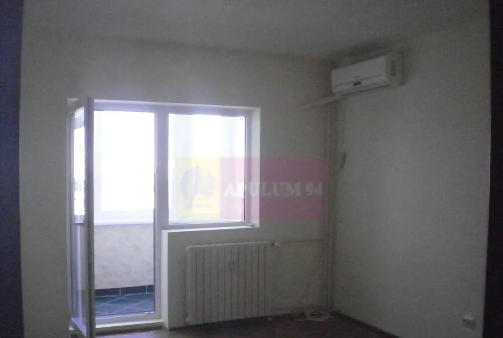 Apartament 3 camere pe bd Decebal