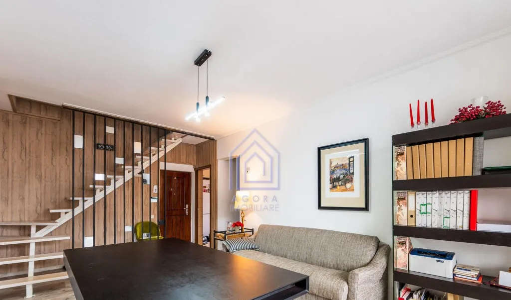Apartament cu 3 camere ultracentral 81 mp mobilat si utila