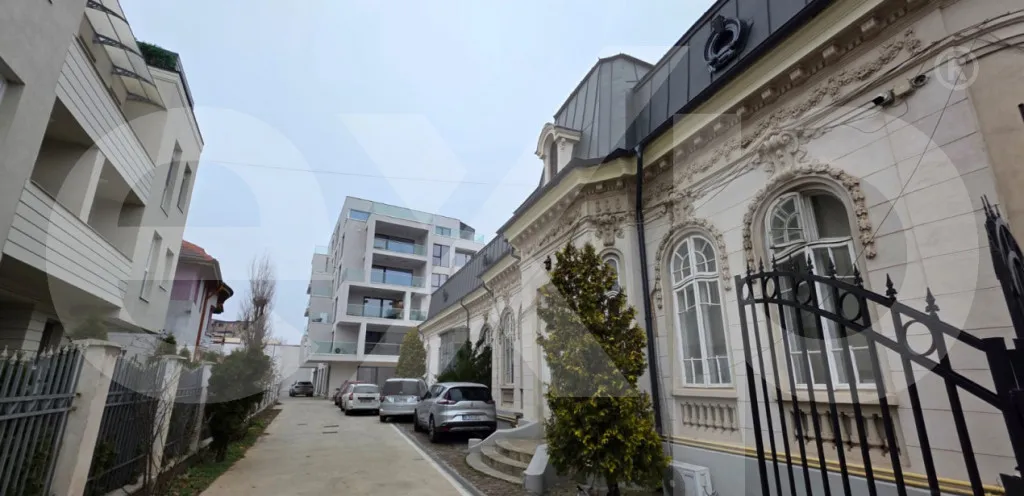 Apartament de vanzare 3 camere imobil nou zona Calarasi S