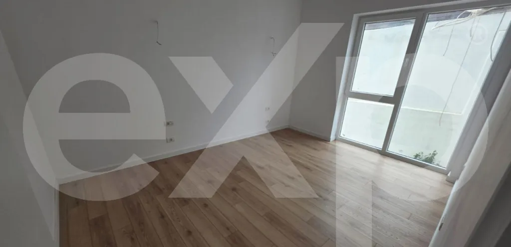Apartament de vanzare 3 camere imobil nou zona Calarasi S