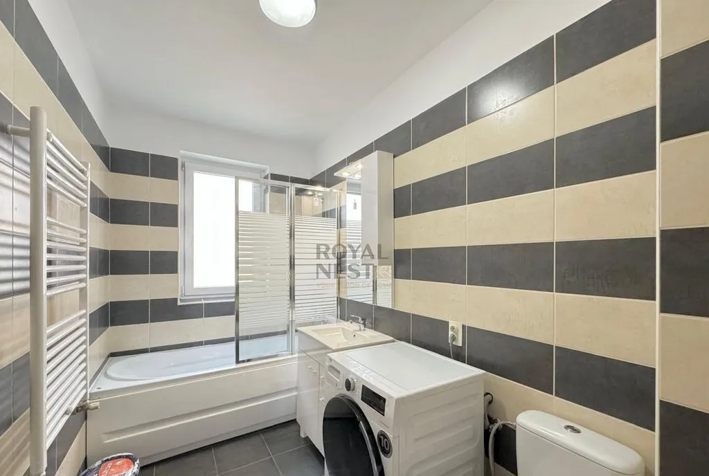 De inchiriat apartament 2 camere in Tractorul