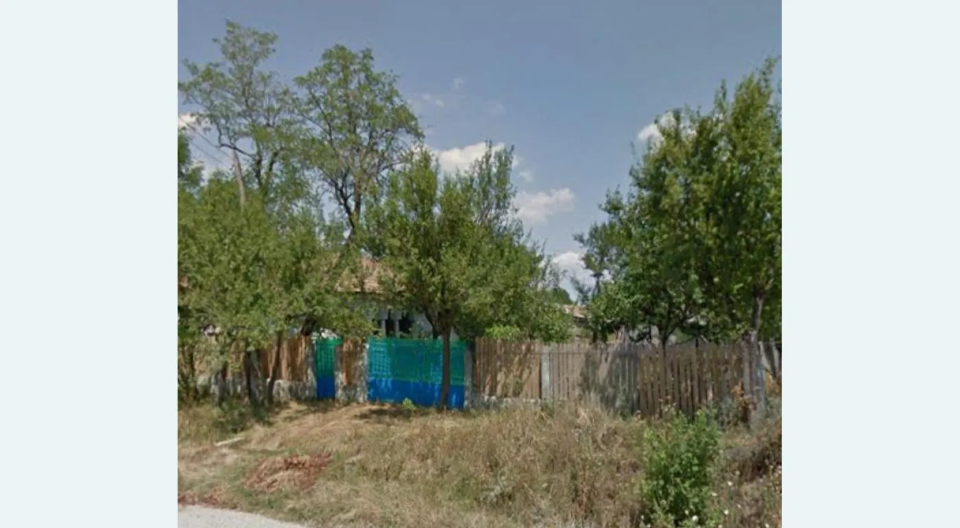 Vanzare teren intravilan in sat Cetatea com Radoiesti Jud