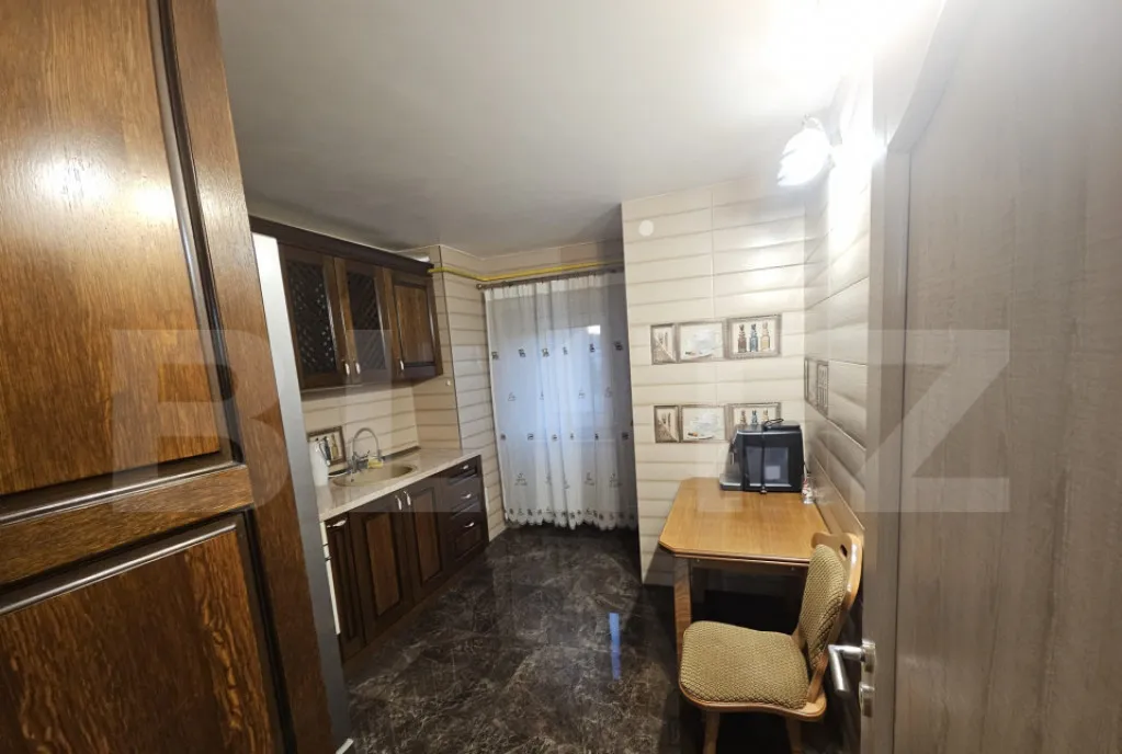 Apartament 3 camere 83 mp renovat total zona Nicolina