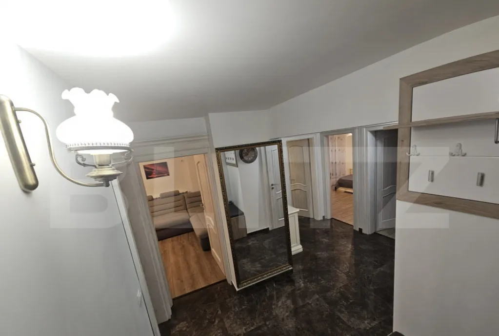 Apartament 3 camere 83 mp renovat total zona Nicolina