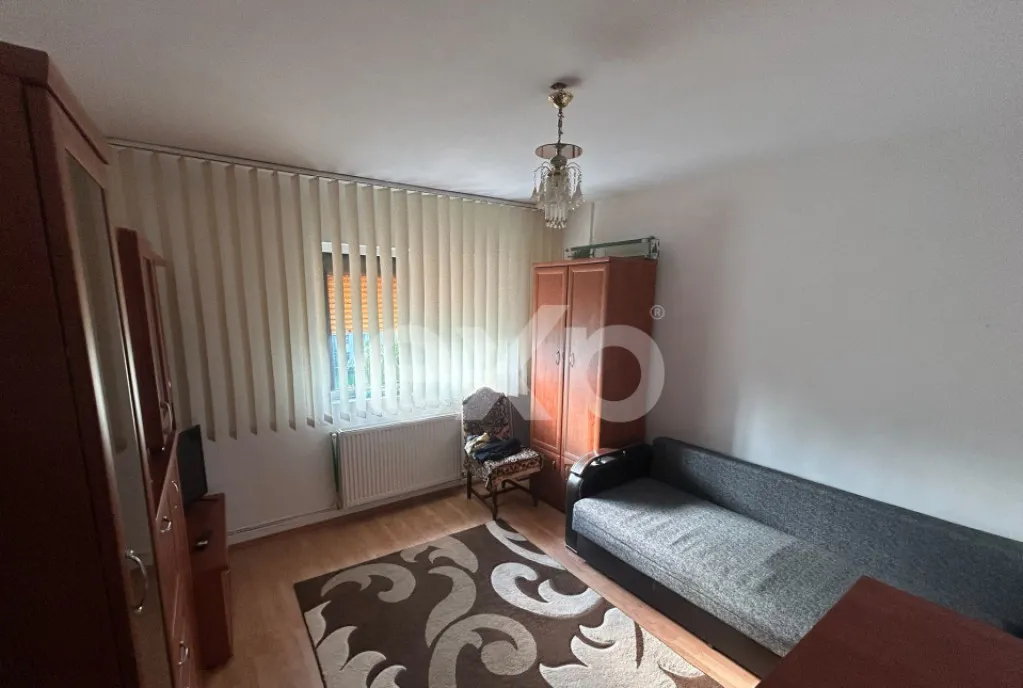 Apartament spatios de inchiriat - 2 camere - Zona Trac
