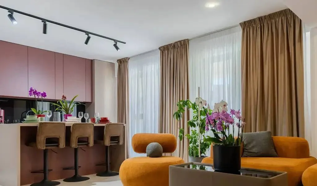 Apartament 3 camere Pipera 10 000 eur discount 0 com