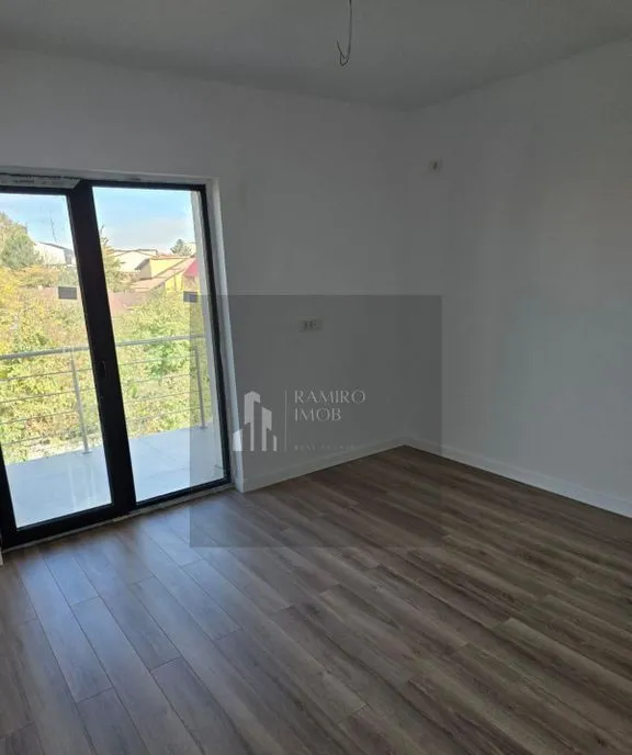 Apartament 3camere 2024 zona de case Drumul Gazarului /S
