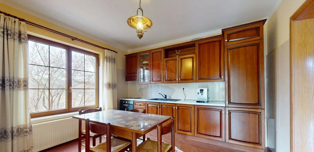 Casa de vanzare Bran Sohodol teren intravilan 4 831 mp