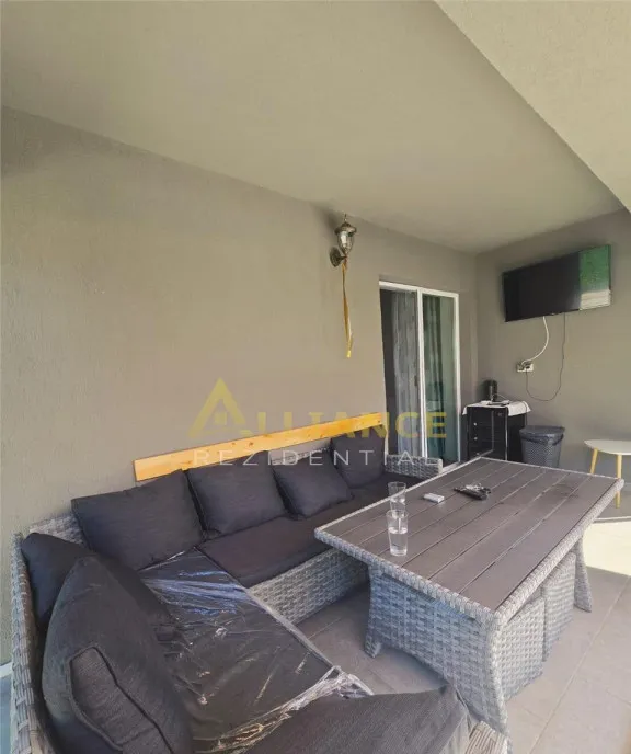 Casa Incalzire pardoseala 4 camere teren 4