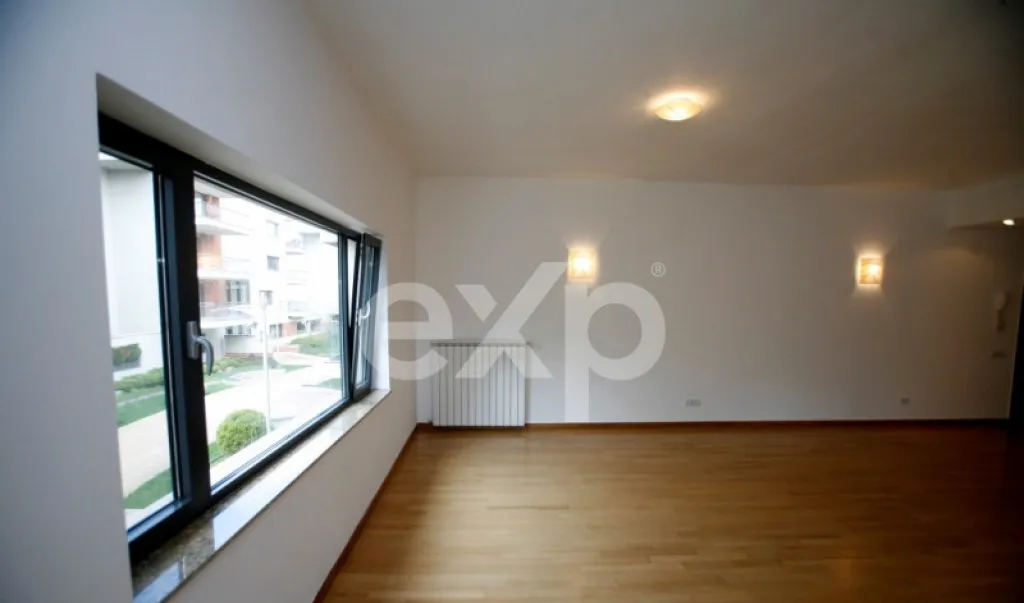 Apartament de vanzare washington residence parcare si boxa