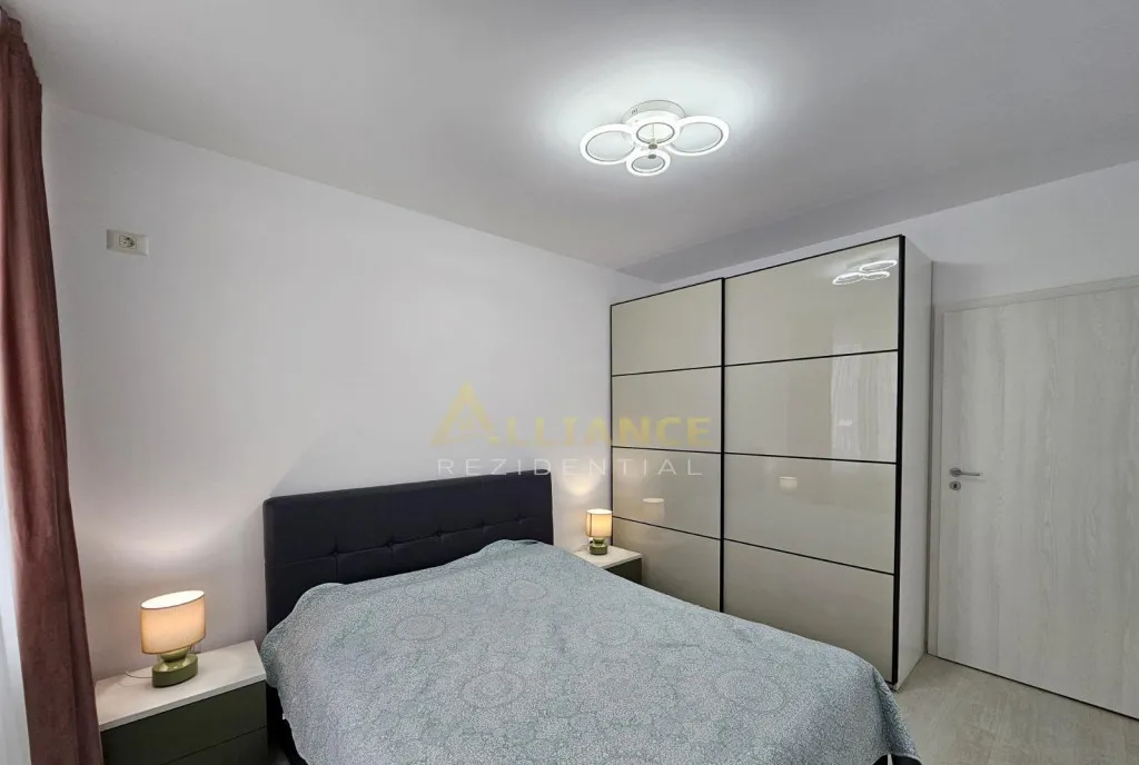Apartament 2 camere decomandat Sector 4 - Postalion