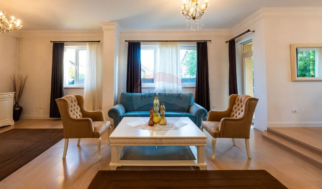 Casa de Lux de vanzare Trivale Pitesti 378mp Sdc T