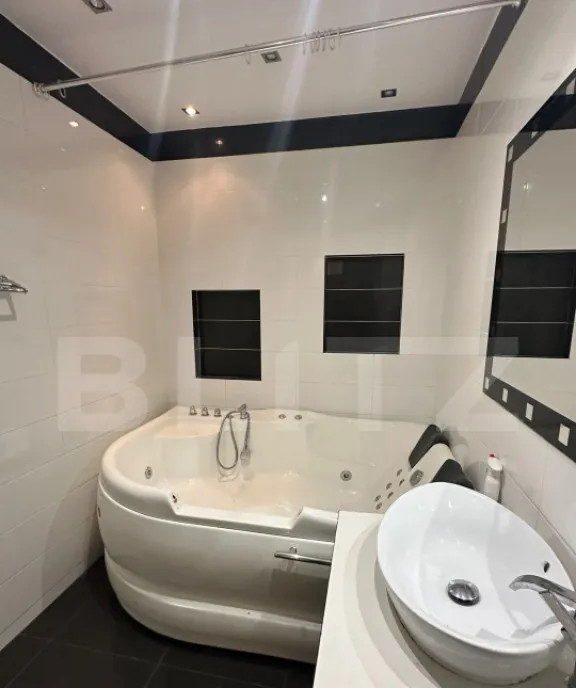 Apartament 2 camere 55 mp Calea Turzii