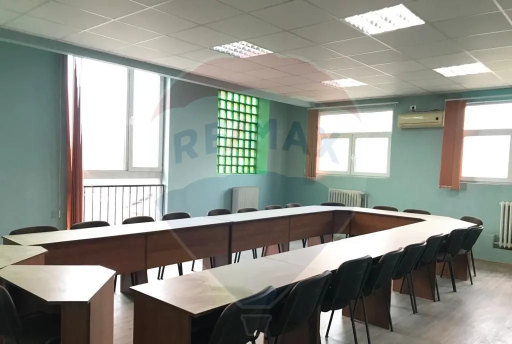 De inchiriat spatiu birouri de 171mp in zona Intim