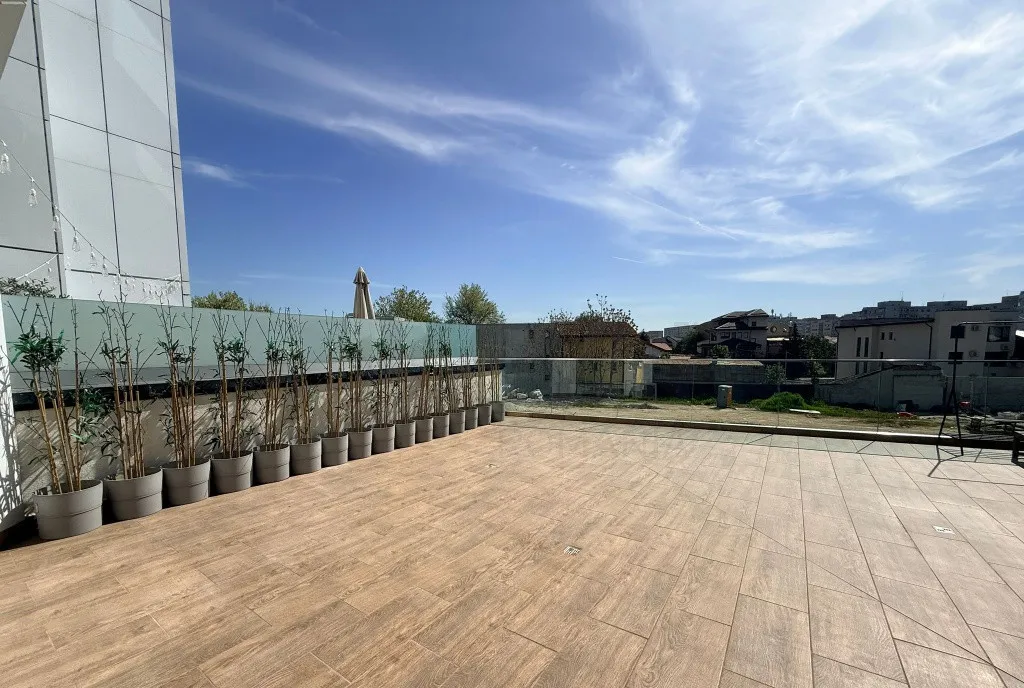 Prima chirie apartament superb l mobilat lux l terasa 54