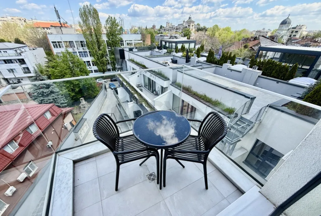 Apartament l 2 Camere l P ta Constitutiei