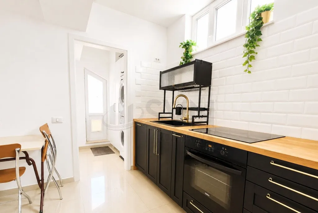 Apartament 2 camere metrou Dristor terasa 100 mp bloc 2019