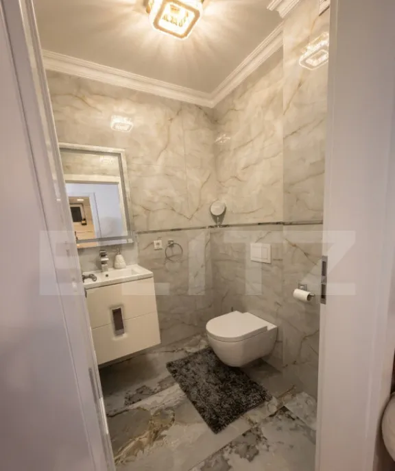 Apartament de Lux 3 camere 2 Bai 80mp parcare Zona