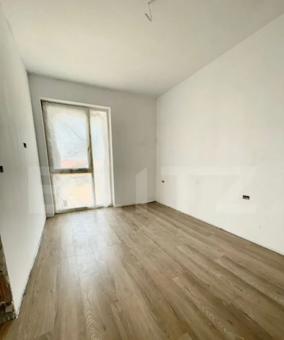 Apartament nou 3 camere 78 mp cu parcare