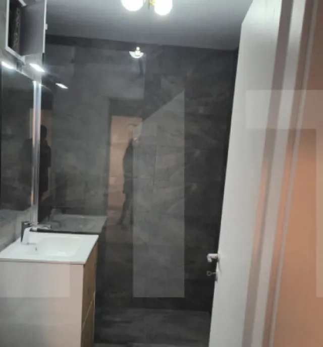 Apartament 3 camere 74mp parcare zona Primaria Baciu
