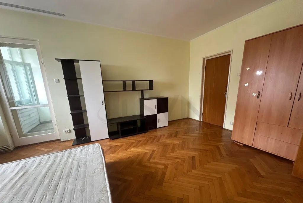 Aparatment 3 camere I Unirii