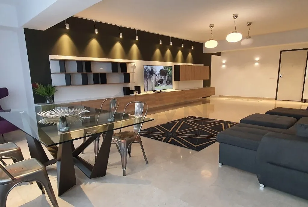 Apartament 3 camere l Calea Calarasilor l Metrou Piata Mu