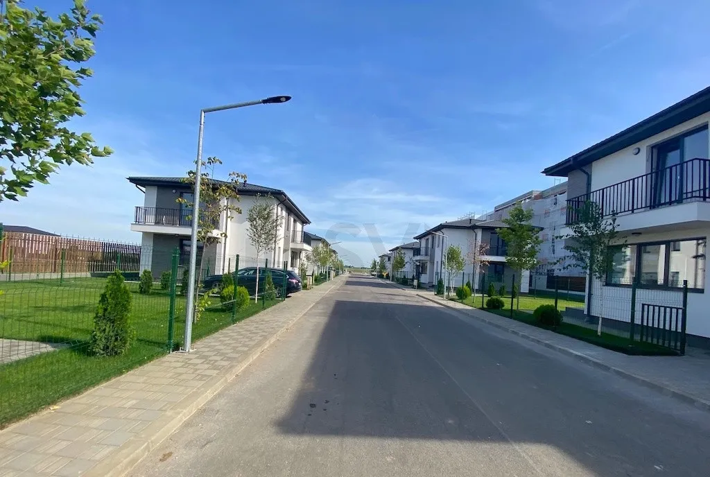 Vila in complex rezidential securizat