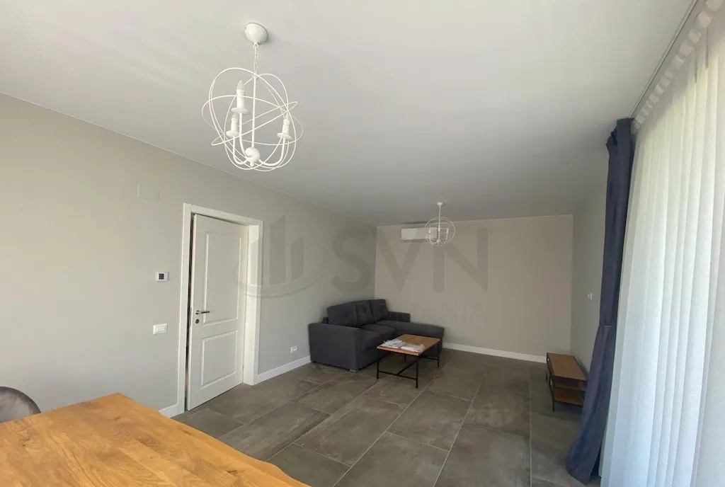 Vila in complex rezidential securizat