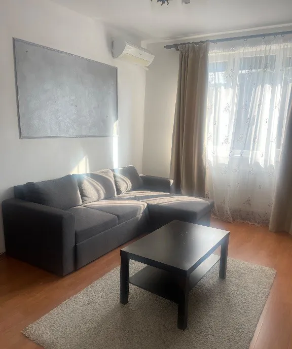 Apartament 3 camere zona astra