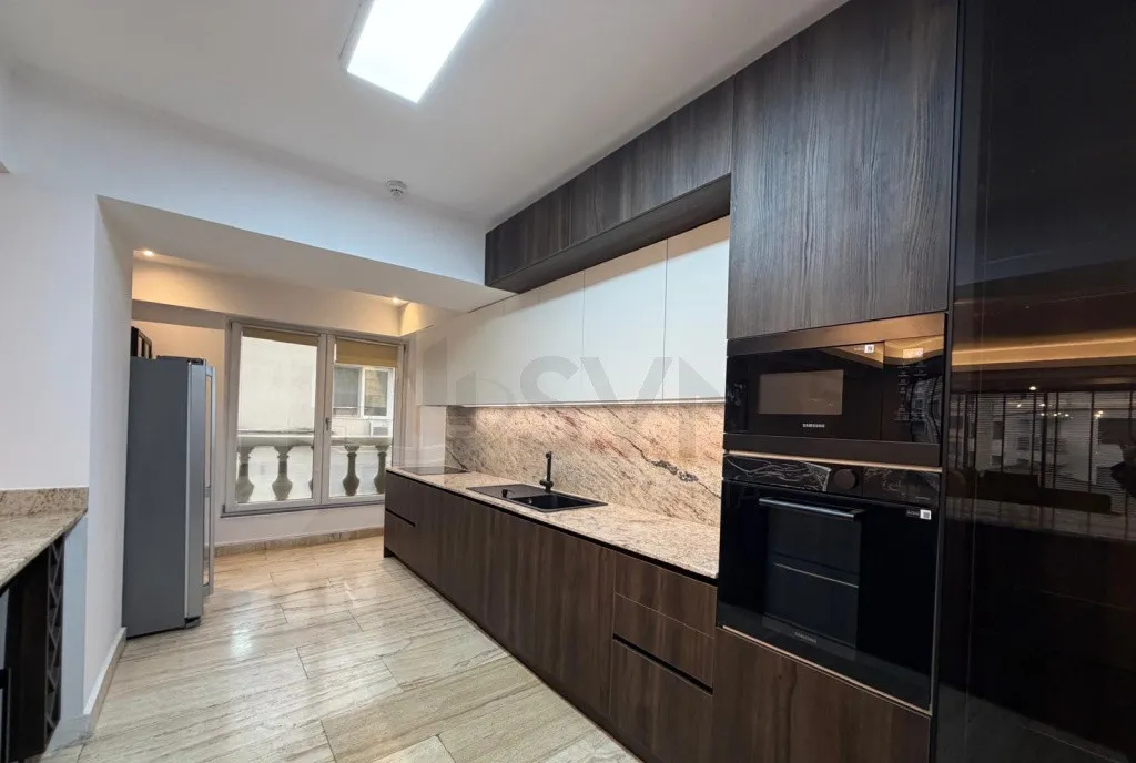 Apartament 4 camere Herastrau